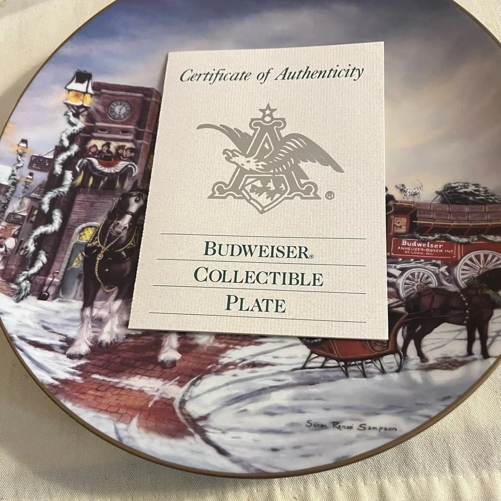 Budweiser Winter Scene Collectible Plates The perfect Christmas - Picture 2 of 3